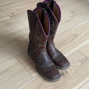 Brown Leather Ariat Western Cowboy Boots